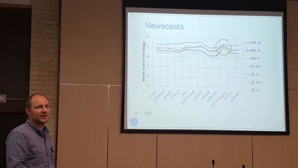 Doctorando Iván Reza Ramos expone los avances del proyecto en el congreso CNMAT 2026