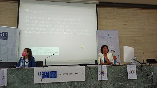 Doctorando Iván Reza Ramos expone los avances del proyecto en el congreso CNMAT 2026